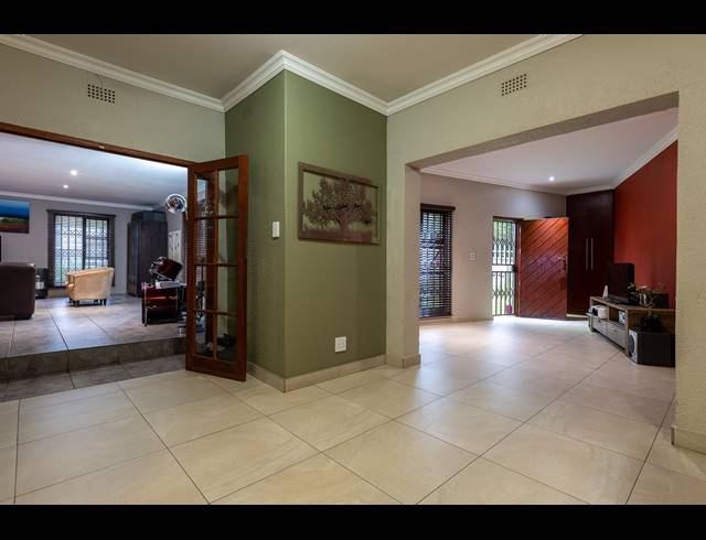 3 BEDROOM HOUSE SOLD IN BRACKENDOWNS